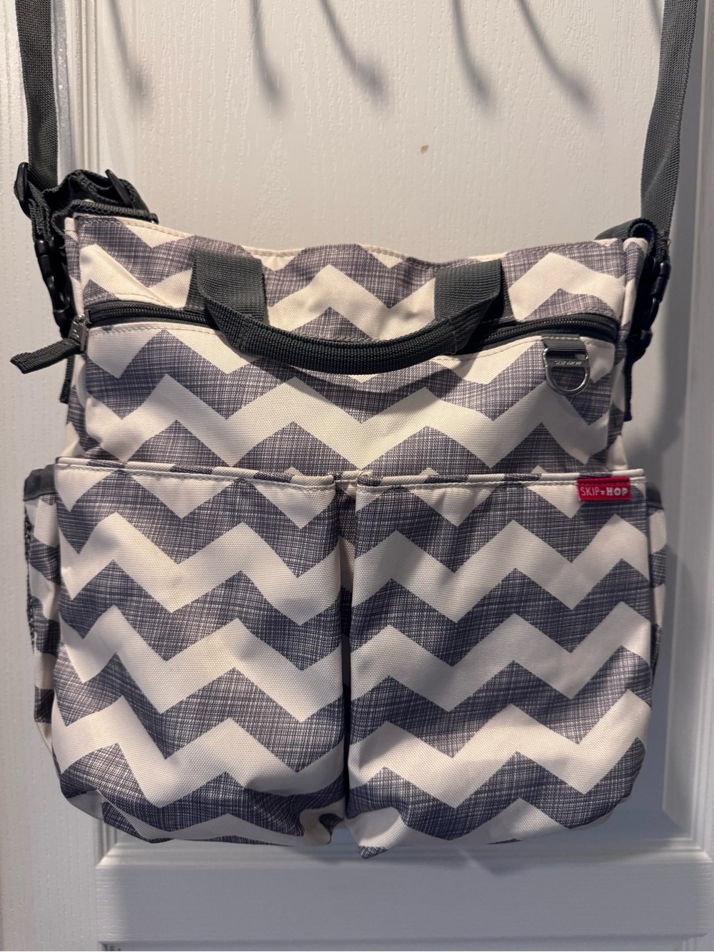 NWOT SKIP HOP Gray and White Chevron TRAVEL OR DIAPER BAG